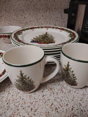 Christopher Radko Season Greetings